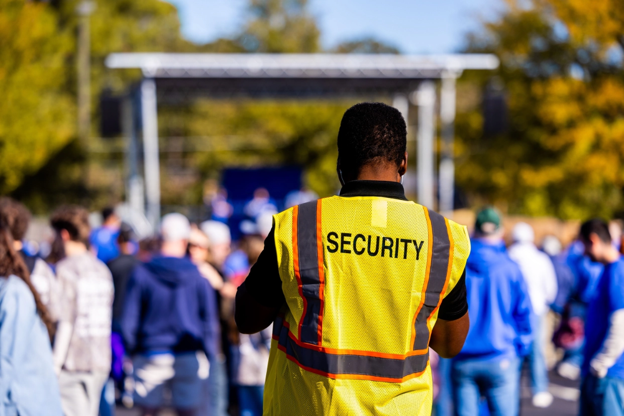 Crowd management at an outdoor event